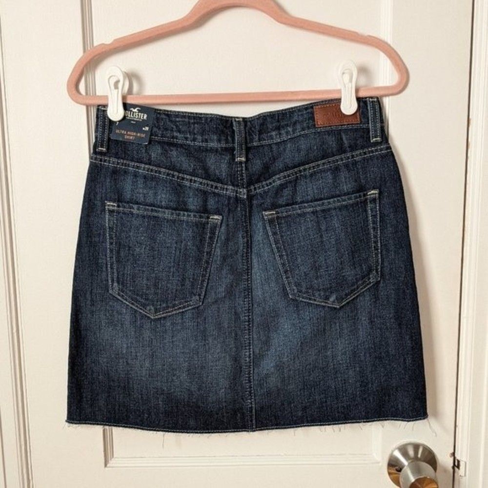 Hollister | Ultra HIgh-Rise Skirt NWT Sz 28 - Picture 2 of 10